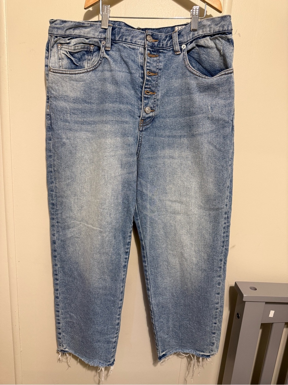 We the Free Regular High-Rise Button-Fly Cropped Jeans - Light Blue 30